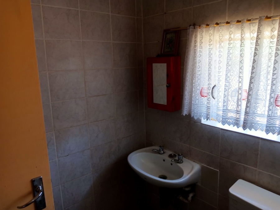 2 Bedroom Property for Sale in Reddersburg Free State